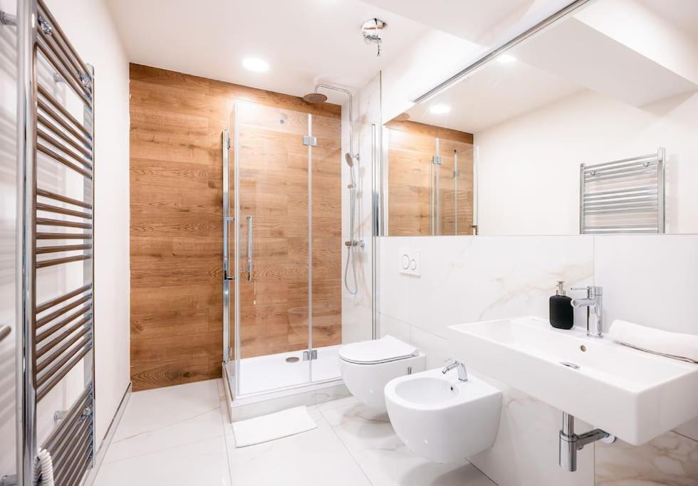 Apartment 6br Castle V!ews A/c Luxury Dolce *