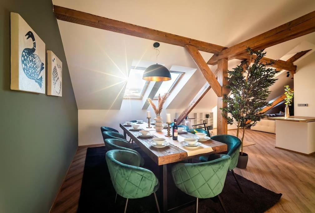 Apartment 6br Castle V!ews A/c Luxury Dolce *