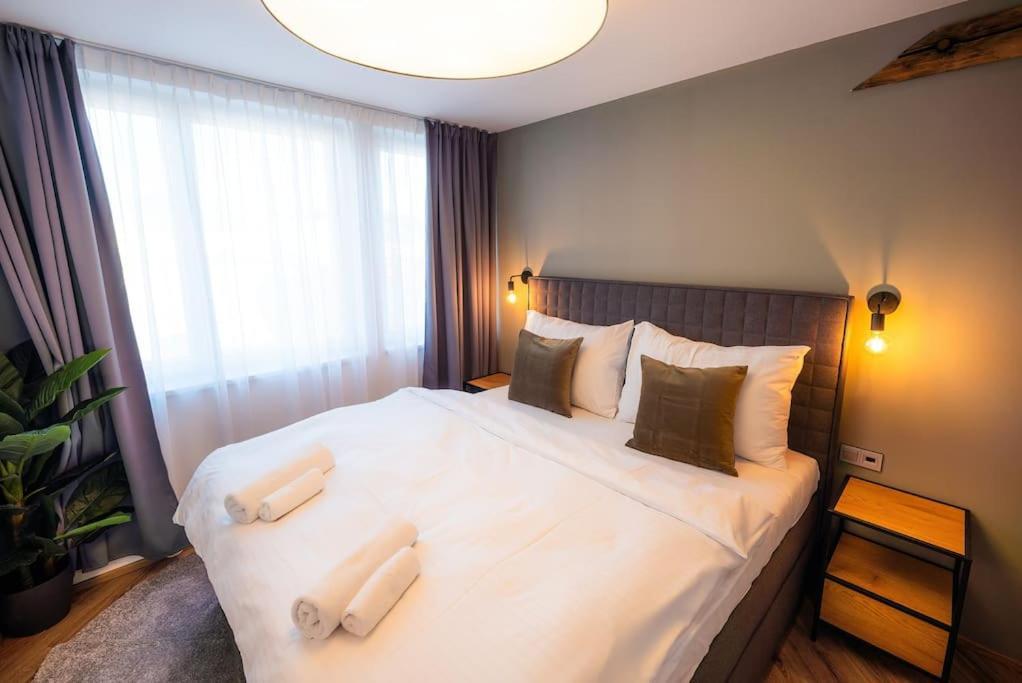 Apartment 6br Castle V!ews A/c Luxury Dolce *