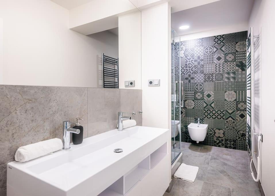 6br Castle V!ews A/c Luxury Dolce Prague
